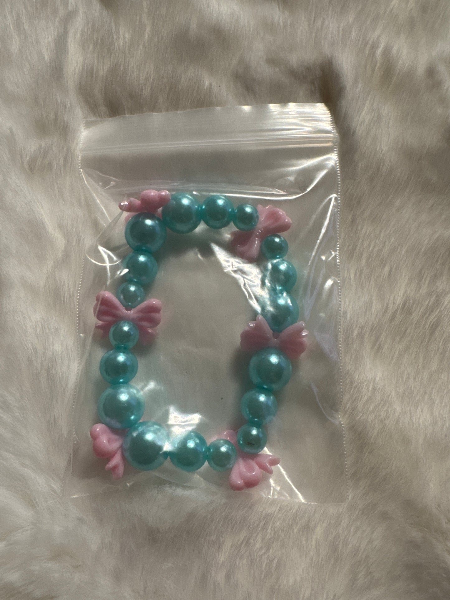 7 inch bracelet with bows