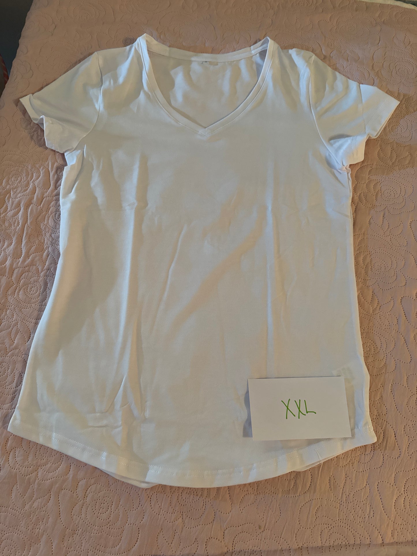 Women’s 2xl v neck
